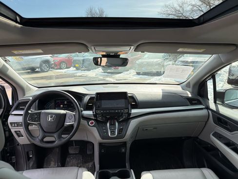 Used 2023 Honda Odyssey EX-L image 7