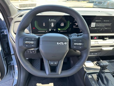 New 2027 Kia Seltos X-Line S w/ X-Line S Premium Package AWD/4WD image 36