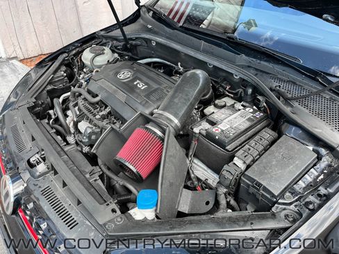 Used 2019 Volkswagen Golf 4-Door image 12