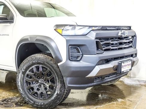 New 2026 Chevrolet Colorado Trail Boss AWD/4WD image 3