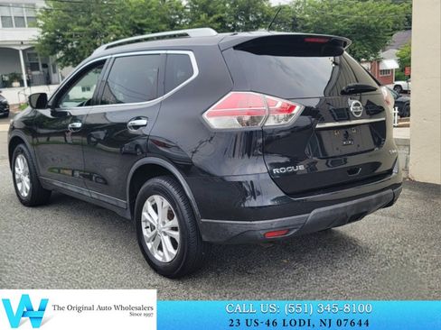 Used 2016 Nissan Rogue SV AWD/4WD image 4
