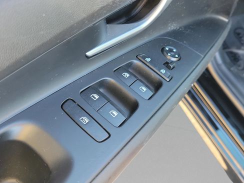 Certified 2023 Hyundai Elantra SEL w/ Convenience Package image 12