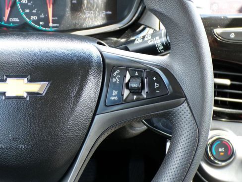 Used 2022 Chevrolet Spark LT image 15