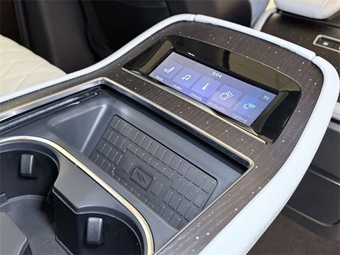 New 2025 Lincoln Navigator L Black Label w/ Black Label Special Edition image 19