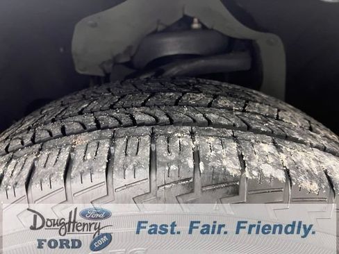 Used 2017 Ford Expedition EL Limited RWD image 16