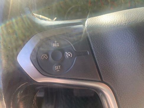 Used 2018 Chevrolet Silverado 1500 LT w/ All Star Edition AWD/4WD image 19