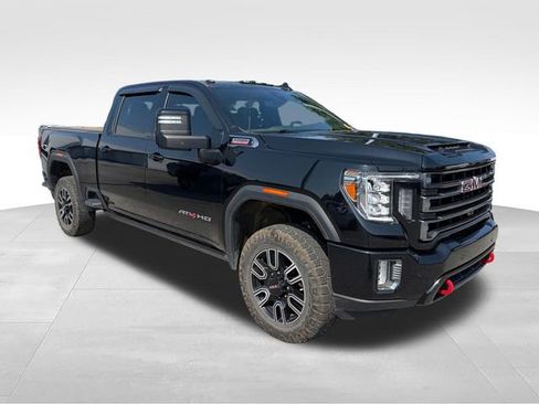 Used 2023 GMC Sierra 2500 AT4 w/ AT4 Premium Plus Package AWD/4WD image 3