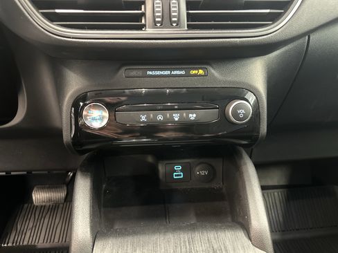 Used 2023 Ford Escape Active w/ Tech Pack #1 AWD/4WD image 31