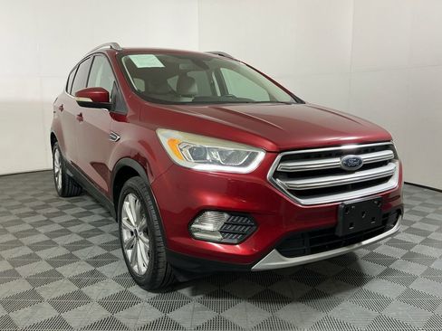 Used 2017 Ford Escape Titanium AWD/4WD image 4