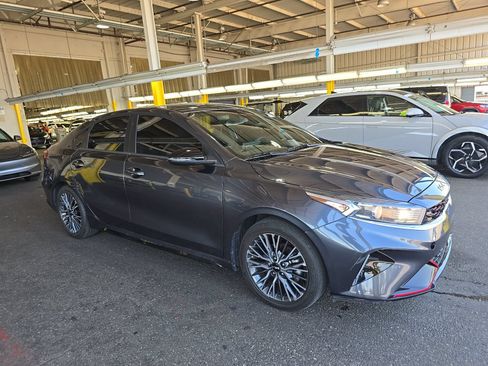 Used 2023 Kia Forte GT-Line FWD image 4
