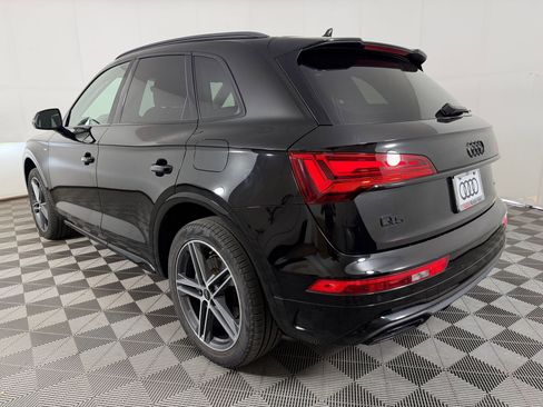 Used 2022 Audi Q5 e Premium Plus w/ Premium Plus Package AWD/4WD image 3