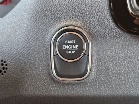 Used 2026 Mercedes-Benz Sprinter 2500 image 16