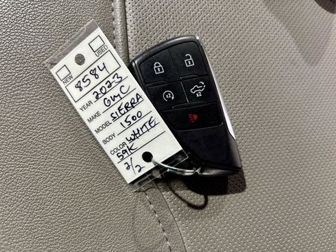 Used 2023 GMC Sierra 1500 SLT w/ SLT Premium Package image 24