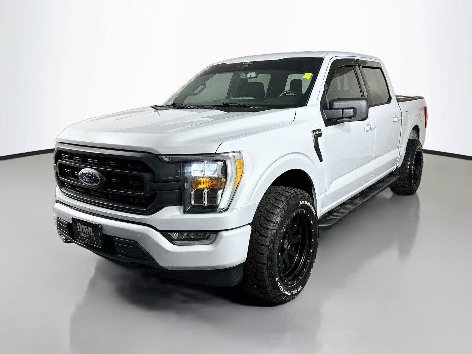 Used 2021 Ford F150 XLT w/ Equipment Group 302A High AWD/4WD image 4