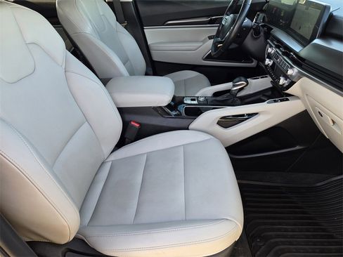 Certified 2024 Kia Telluride S w/ S Sunroof Package image 11