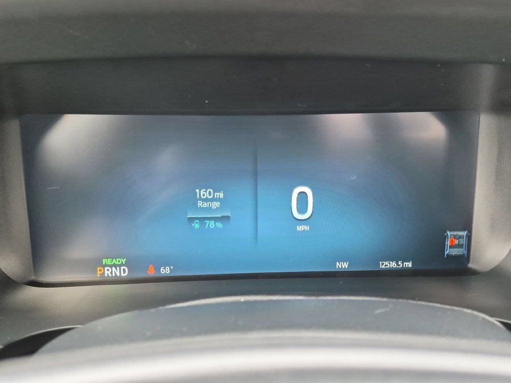 Used 2025 Ford F150 Lightning XLT AWD/4WD image 13