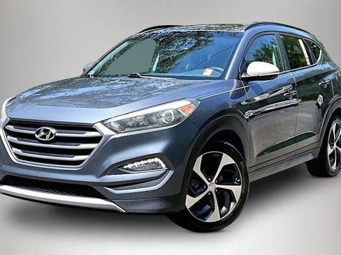 Used 2018 Hyundai Tucson Value FWD image 1