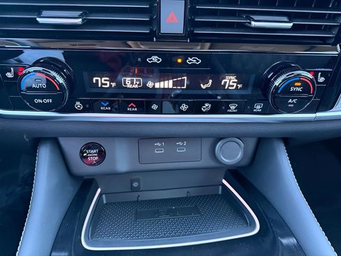 New 2026 Nissan Rogue Platinum w/ Platinum Premium Package image 24