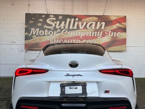 Used 2022 Toyota Supra image 11