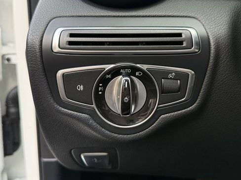 Used 2015 Mercedes-Benz C 300 Sedan image 17