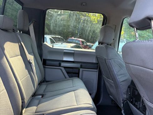 Used 2018 Ford F250 XLT w/ XLT Premium Package AWD/4WD image 32