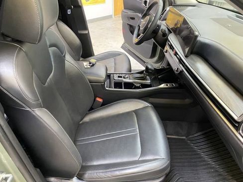 Used 2024 Kia Sorento X-Line EX image 26