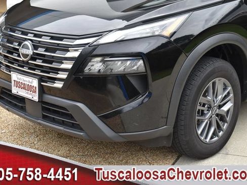 Used 2024 Nissan Rogue S AWD/4WD image 39