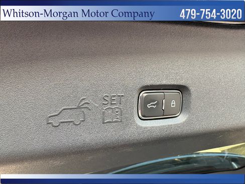 Used 2025 Ford Expedition Platinum w/ Driver's Package AWD/4WD image 38