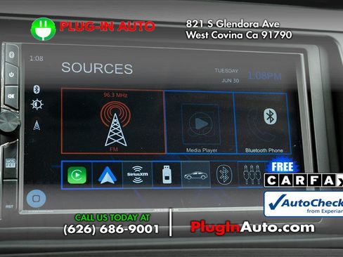 Used 2012 Toyota Prius Three w/ Solar Roof Pkg FWD image 23