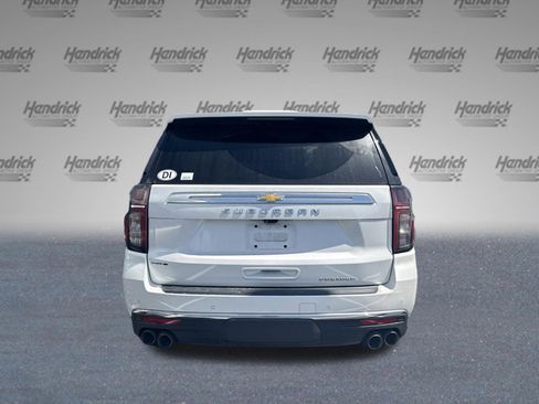 Used 2024 Chevrolet Suburban Premier AWD/4WD image 8