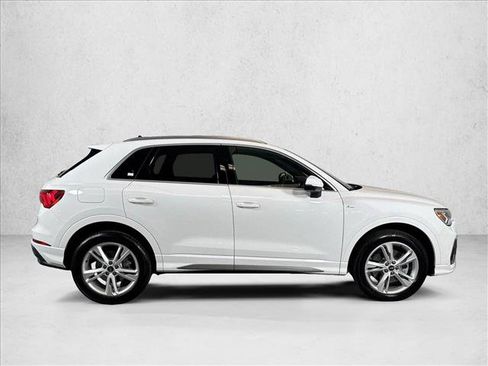 Used 2024 Audi Q3 2.0T Premium Plus AWD/4WD image 4