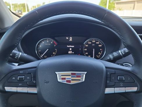 Used 2021 Cadillac XT4 Luxury FWD image 20