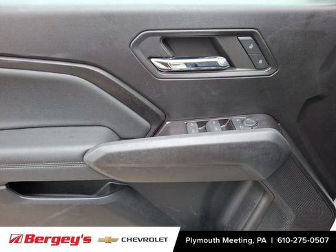 Used 2024 Chevrolet Colorado LT w/ LT Convenience Package III AWD/4WD image 15