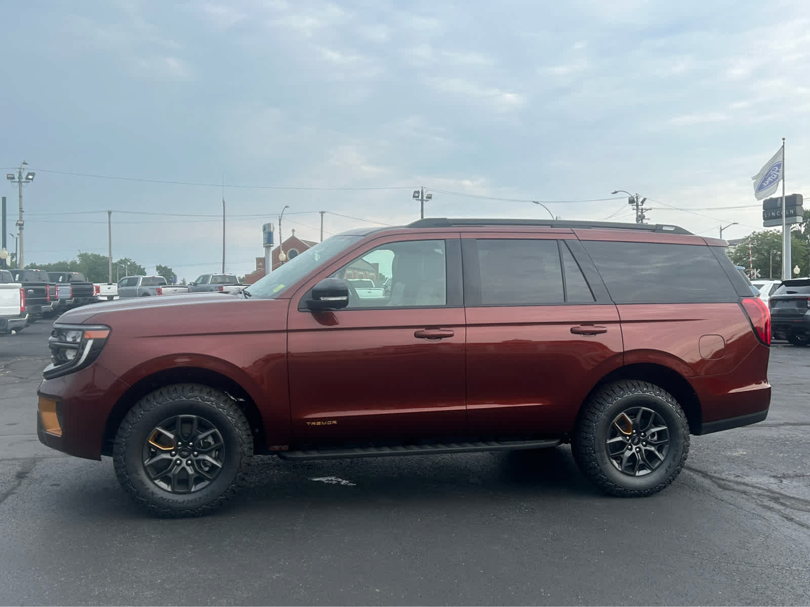 New 2027 Ford Expedition Tremor w/ Driver's Package AWD/4WD image 1