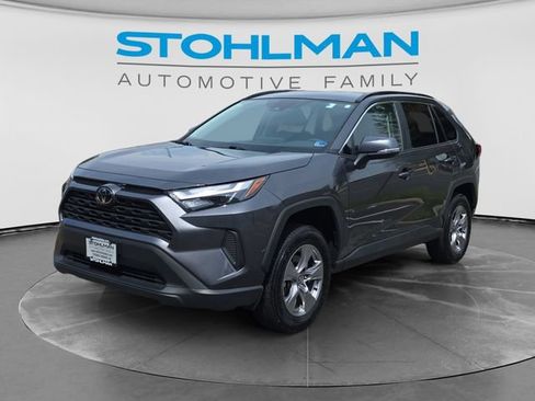 Used 2024 Toyota RAV4 XLE AWD/4WD image 1