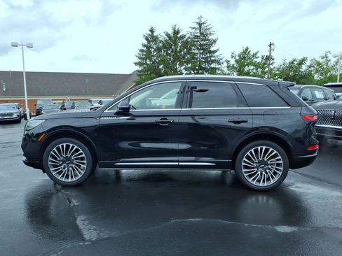 Used 2021 Lincoln Corsair Reserve w/ Sport Package AWD/4WD image 4