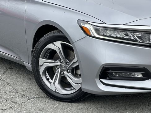 Used 2020 Honda Accord EX image 37