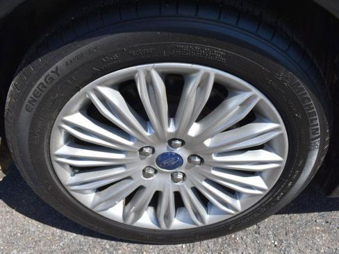 Used 2013 Ford Fusion Energi Titanium w/ Driver Assist Pkg FWD image 26
