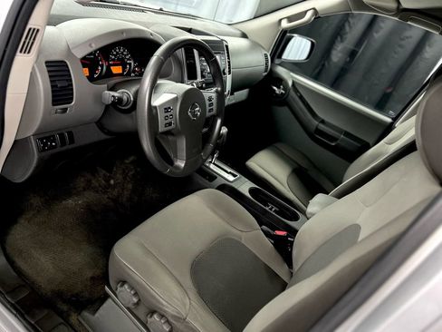 Used 2014 Nissan Xterra S image 17