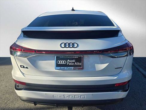 Used 2024 Audi Q4 e-tron Prestige w/ Black Optic Plus Package image 36
