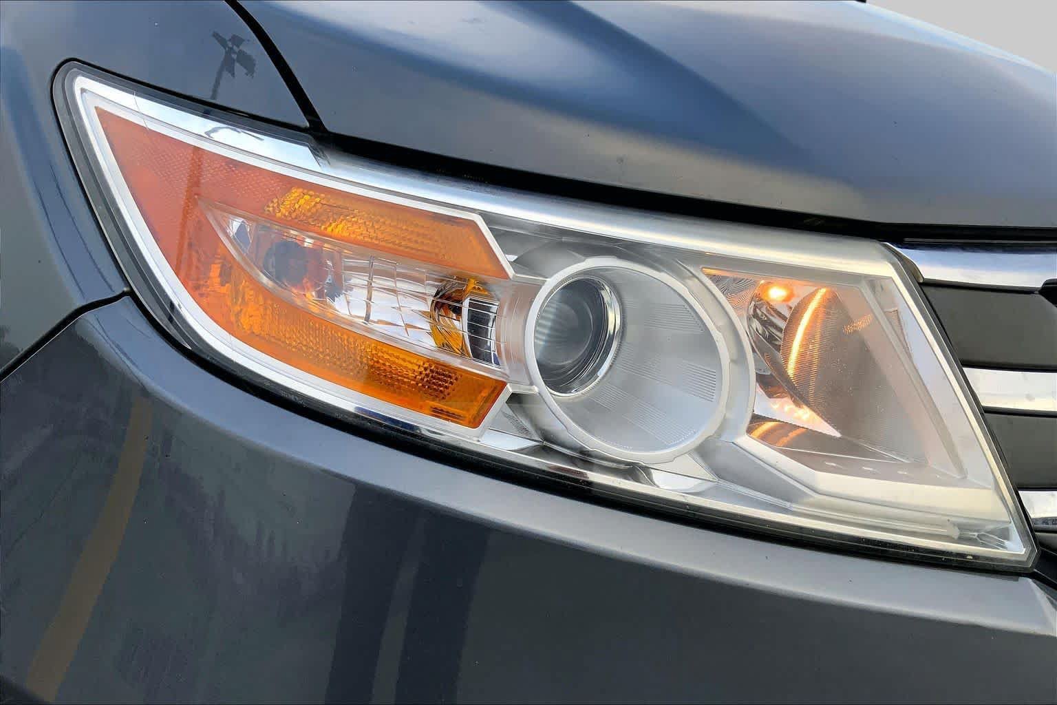 Used 2013 Honda Odyssey EX-L image 27