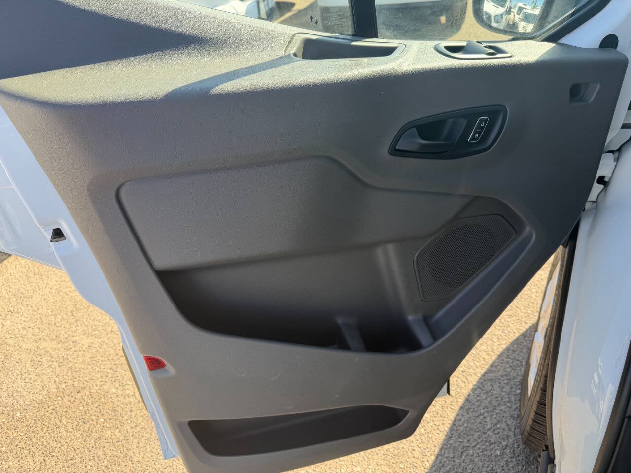 Used 2024 Ford Transit 350 XLT RWD image 14