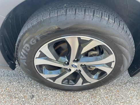 Used 2021 Subaru Outback Limited AWD/4WD image 9