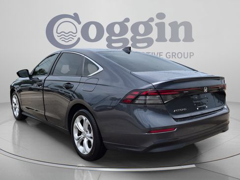 Certified 2025 Honda Accord LX image 4