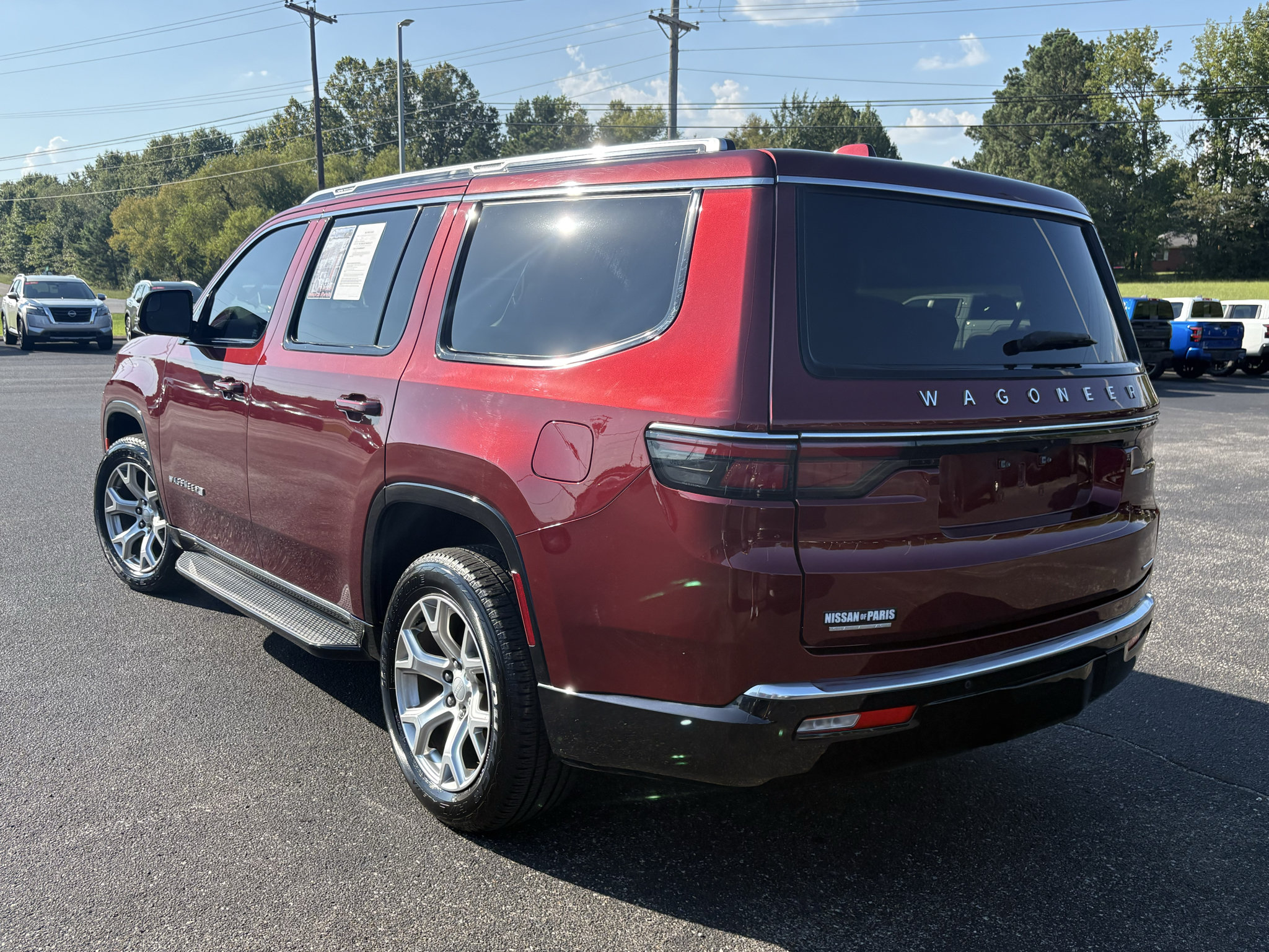 Used 2022 Jeep Wagoneer Series II AWD/4WD image 9