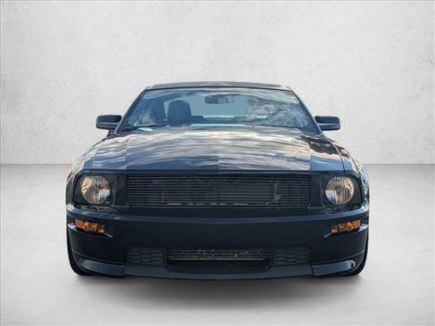 Used 2009 Ford Mustang GT Premium image 8