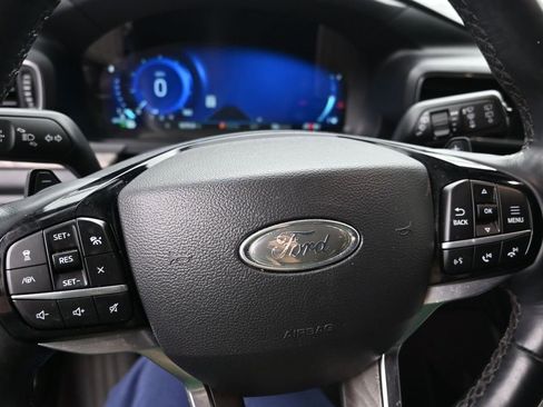 Used 2021 Ford Explorer Platinum w/ Equipment Group 601A image 25