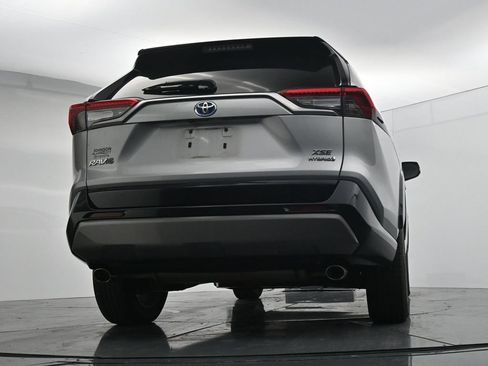 Used 2019 Toyota RAV4 XSE w/ XSE Weather Package AWD/4WD image 21