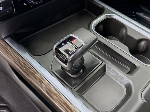 Used 2022 Chevrolet Silverado 1500 RST w/ All Star Edition Plus image 17