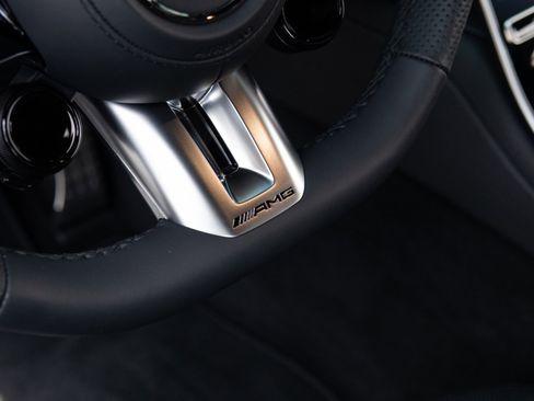 Used 2025 Mercedes-Benz S 63 AMG S image 38